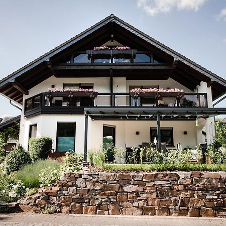 Ferienhaus "Anne" Und Weingut Willi Fett Hotel Ellenz-Poltersdorf Bagian luar foto