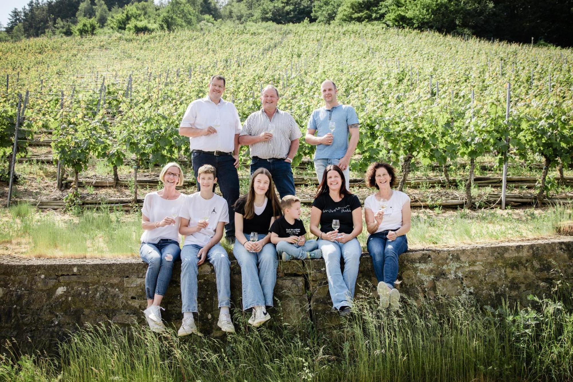 Ferienhaus "Anne" Und Weingut Willi Fett Hotel Ellenz-Poltersdorf Bagian luar foto